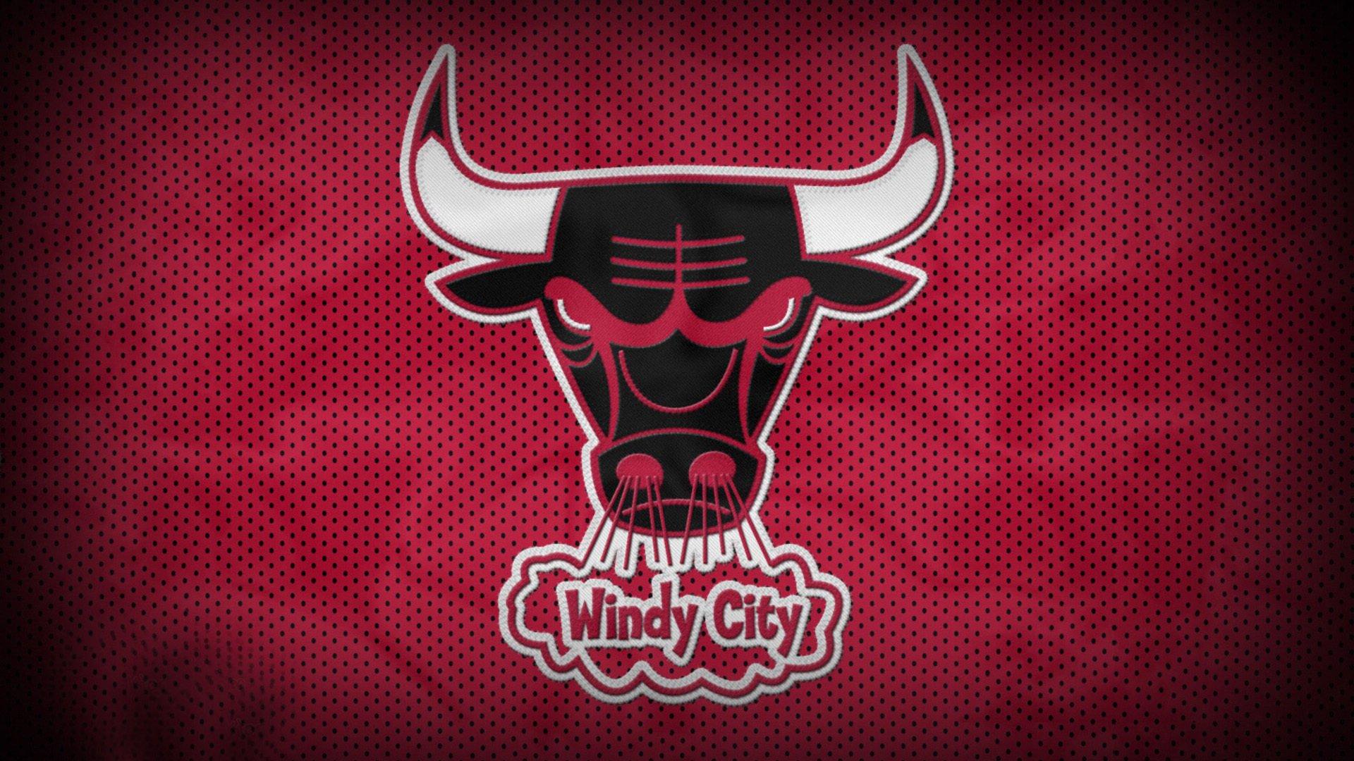 温情时刻！莫德里奇赛后赠衣感动小球迷 泪水见证传奇的传承